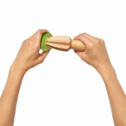 Wooden Reamer -Kitchen Supply Store gg 1064758 4a 1