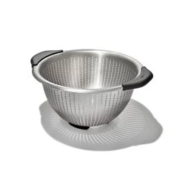Stainless Steel 5 Qt./ 4.7 L Colander