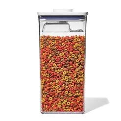 OXO Good Grips Pet POP Container – 6.0 Qt/5.7 L With Half Scoop